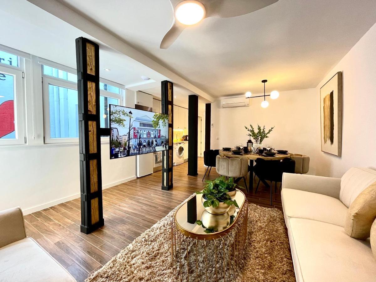 Waou Opera Es Mia - Corta Duracion Apartman Madrid Kültér fotó