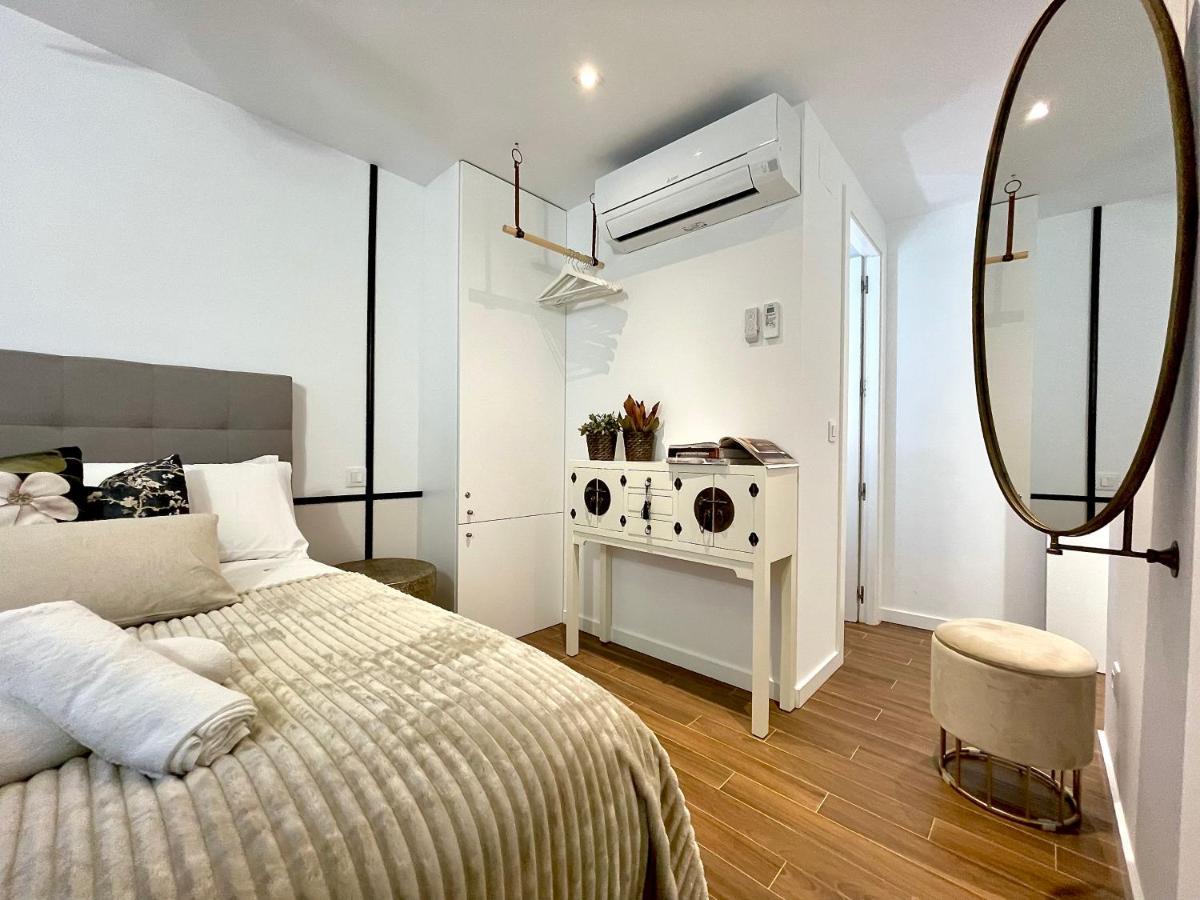 Waou Opera Es Mia - Corta Duracion Apartman Madrid Kültér fotó