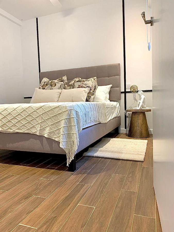 Waou Opera Es Mia - Corta Duracion Apartman Madrid Kültér fotó